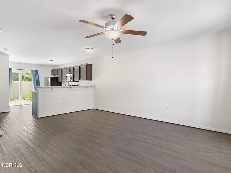 513 Pate Dr — Photo 6