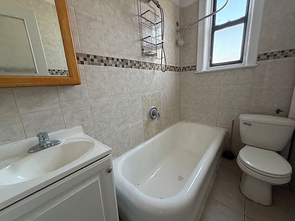 5th image of 89-19 32nd Ave #3C
