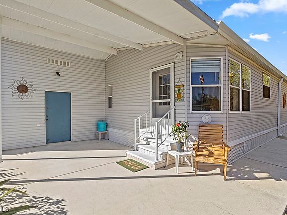 4th image of 29414 Pine Villa Cir