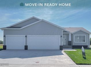 6980 14th St S, Fargo, ND