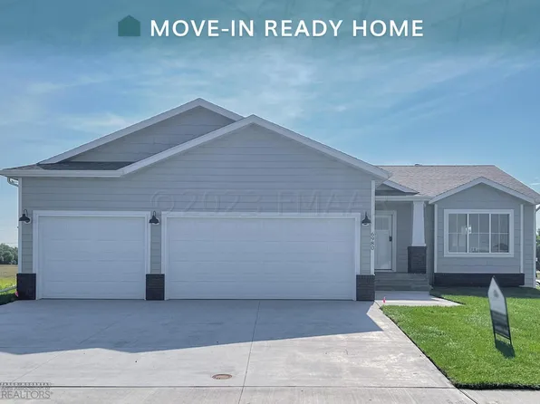 6980 14th St S, Fargo, ND 58104