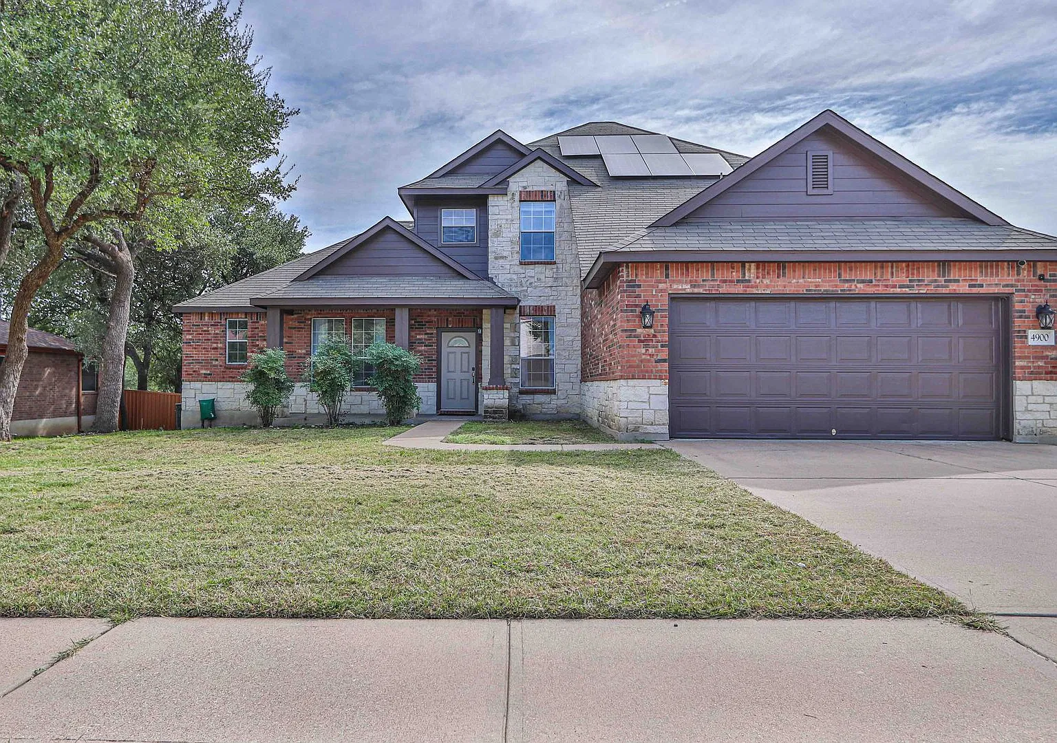 Home is calling Energy Efficient 4 Bed 2.5 Bath Close to Fort Hood — Photo 1