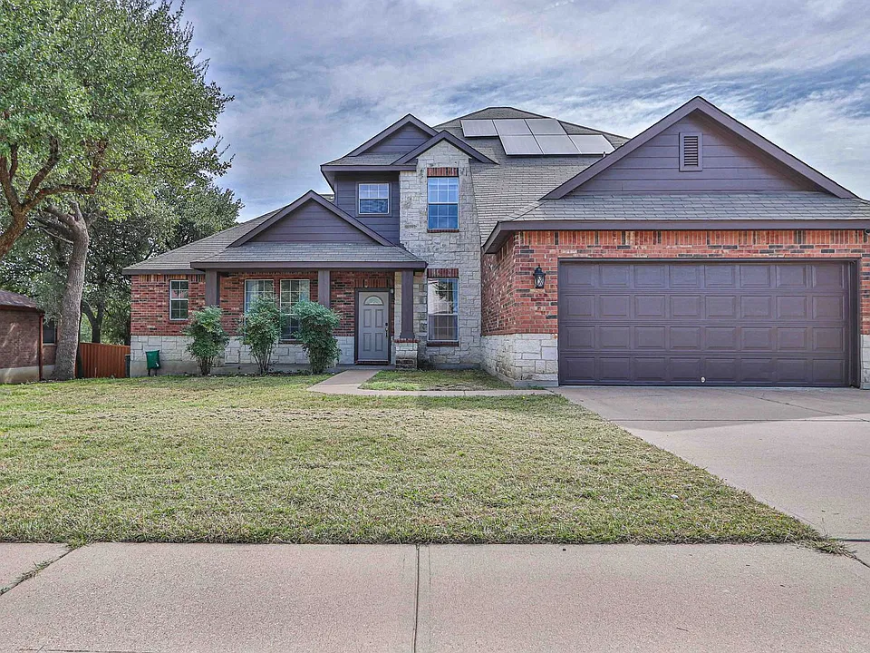 4900 Smoky Quartz Dr