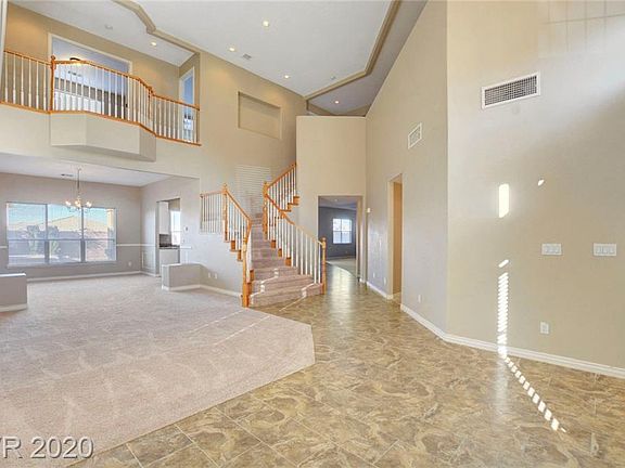 3rd image of 214 Molly Ct