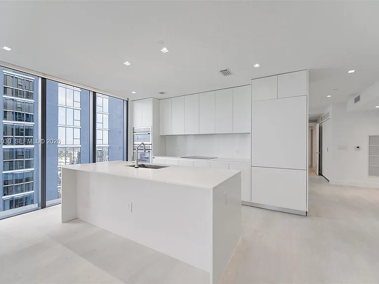 700 NE 24th St #5107 — Photo 84