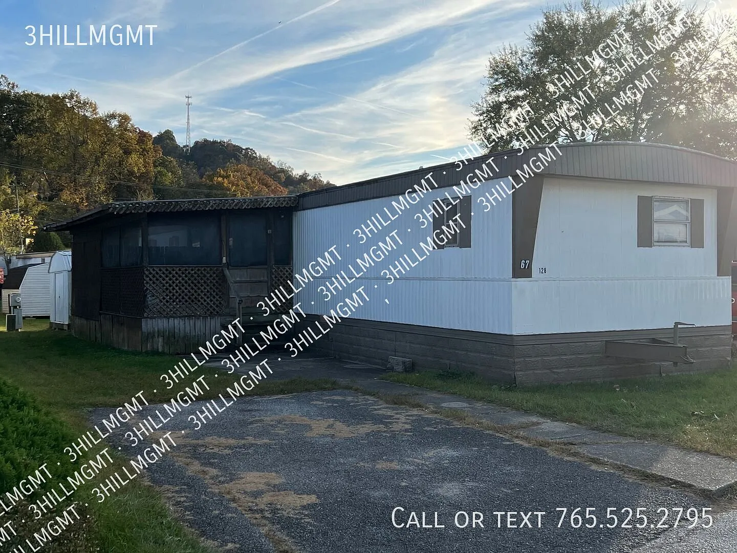 Charming 2-bedroom Nitro, WV — Photo 1