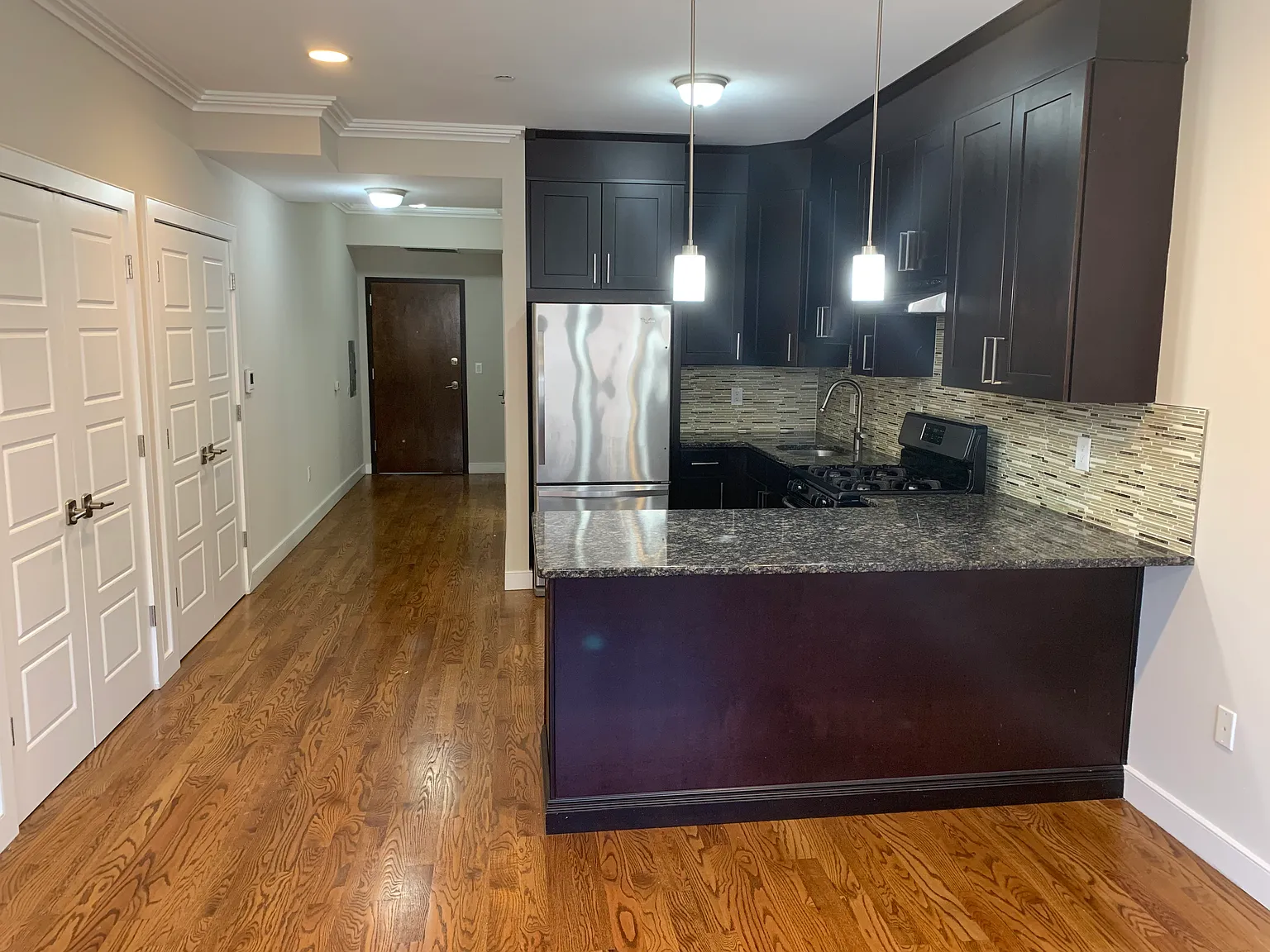 124 Polk St — Photo 3
