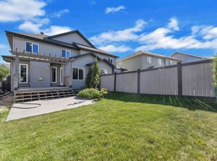 728 177th St SW, Edmonton, AB T6W2W1