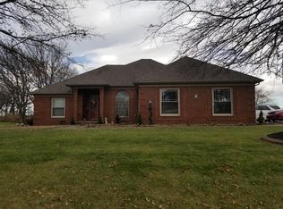 123 Woodhill Rd, Bardstown, KY 40004