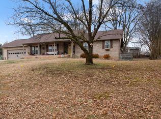 1743 Westcliff Dr, Maryville, TN 37803