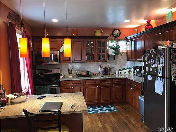 3rd image of 130-56 222nd St