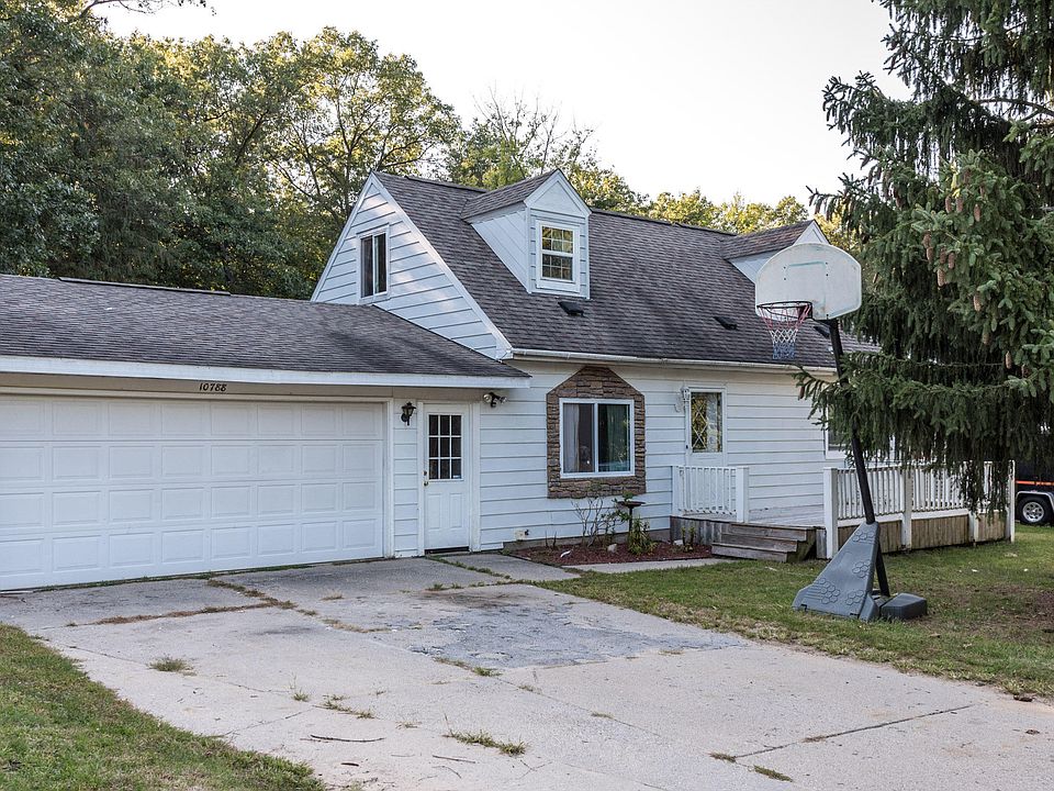 1st image of 10788 Deerwood Dr SE