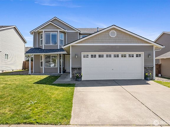 2nd image of 3336 Sadie Street NE