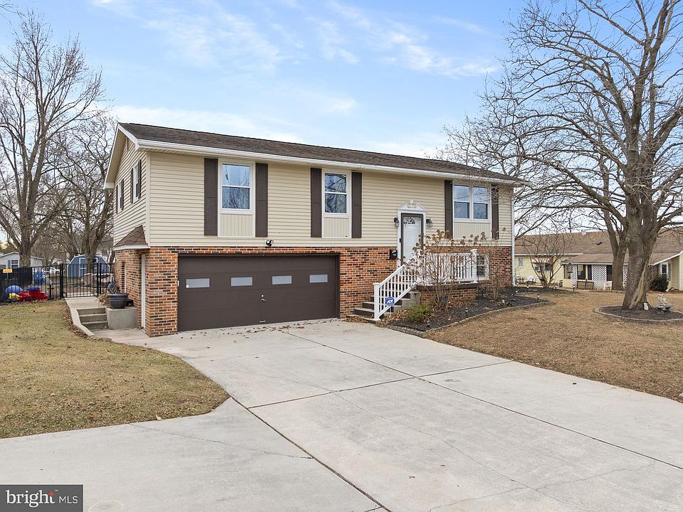 1st image of 100 Hoke Dr