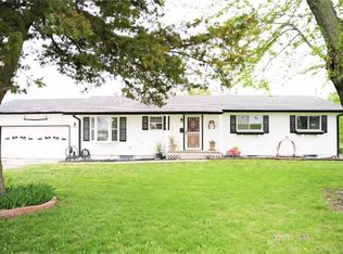 11562 NE Packard Ln, Cameron, MO 64429