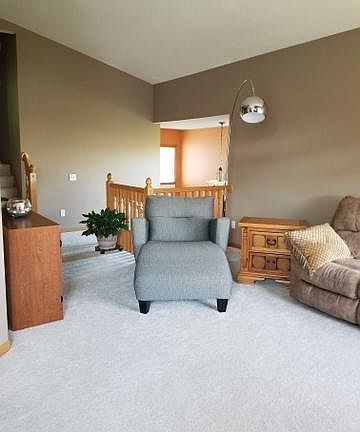 3rd image of 2374 Eastway Ave
