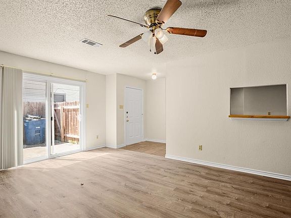 4th image of 13309 Saddlebrook Trl #A