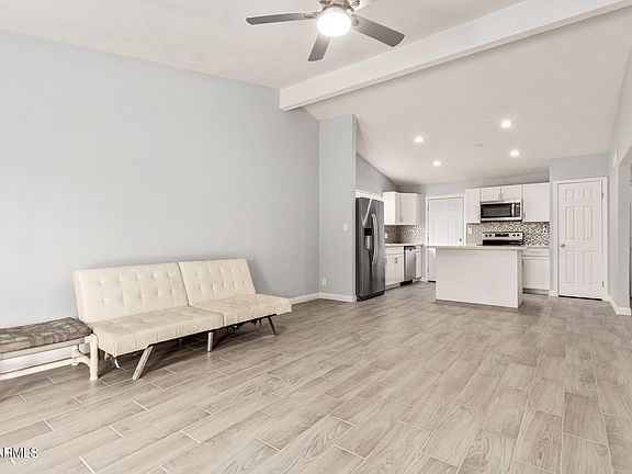 3rd image of 8502 N 37TH Avenue