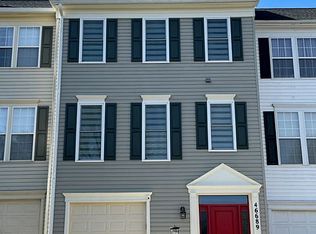 46689 Cavendish Sq, Sterling, VA 20165