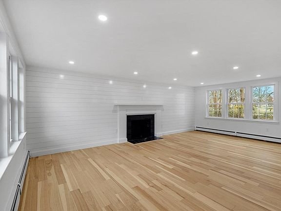 5th image of 3 Bristol Ave