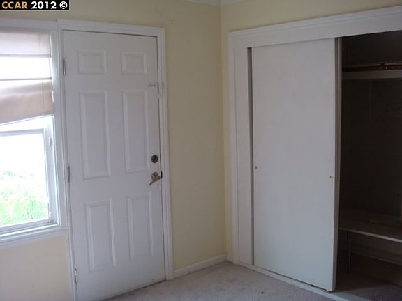 3rd image of 2425 Birch St