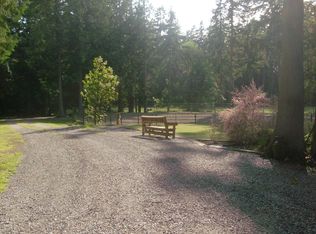 21 Thimbleberry Ln, Eastsound, WA 98245