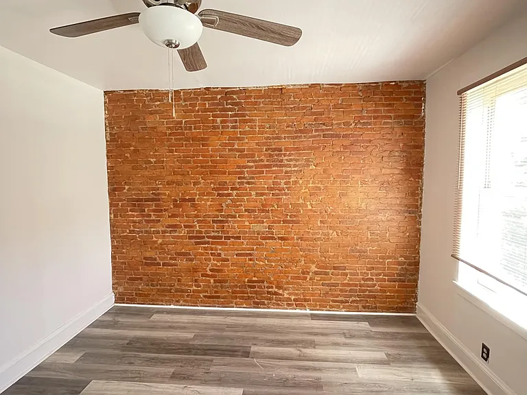 4025 Green St #1 — Photo 13