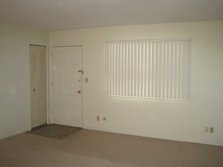 Arapahoe Village — Photo 9