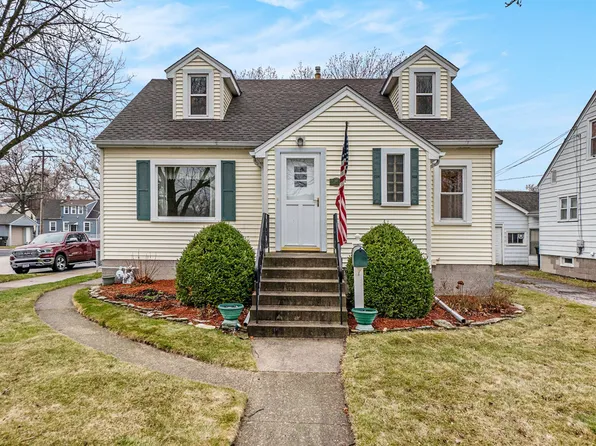 17958 Escanaba Ave, Lansing, IL 60438