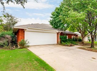 2124 Bentley Dr, Flower Mound, TX 75028