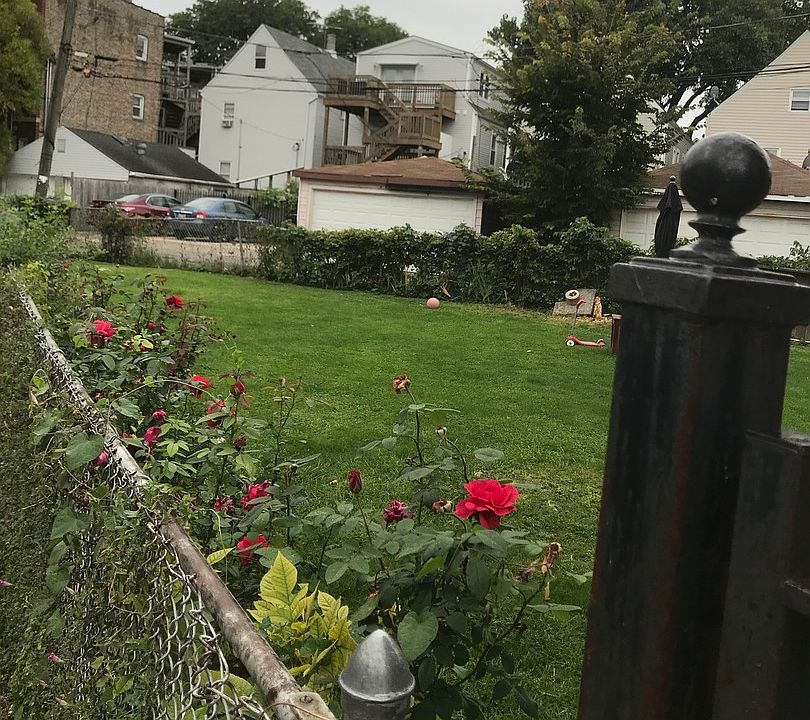2nd image of 2924 N Lawndale Ave