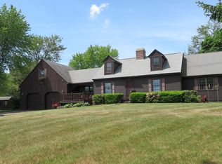 70 Currier Rd, Pelham, NH 03076