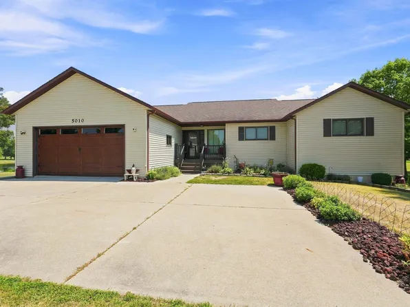 5010 Terry Lake Rd, Hamilton, IN 46742