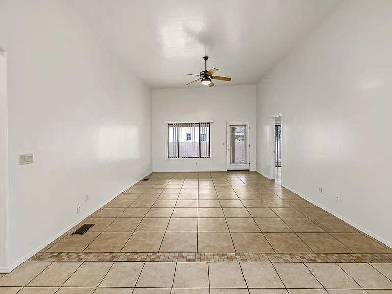 1317 N Howard Blvd — Photo 9