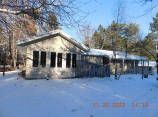 4253 N View Dr, Rhinelander, WI 54501