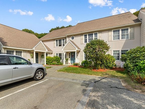 3rd image of 396 Boston Rd APT 302