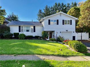 123 Walter Dr, Syracuse, NY 13206