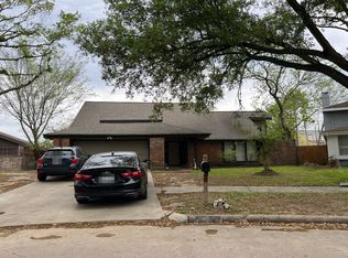 12135 Braesridge Dr, Houston, TX 77071