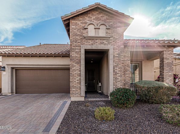 2065 N Red Clf, Mesa, AZ 85207