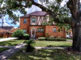 2812 Wentworth St, Houston, TX 77004