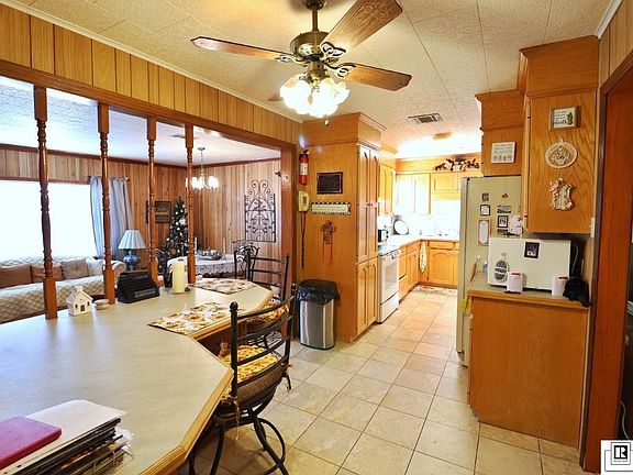 5th image of 132 Glenmor Dr #1
