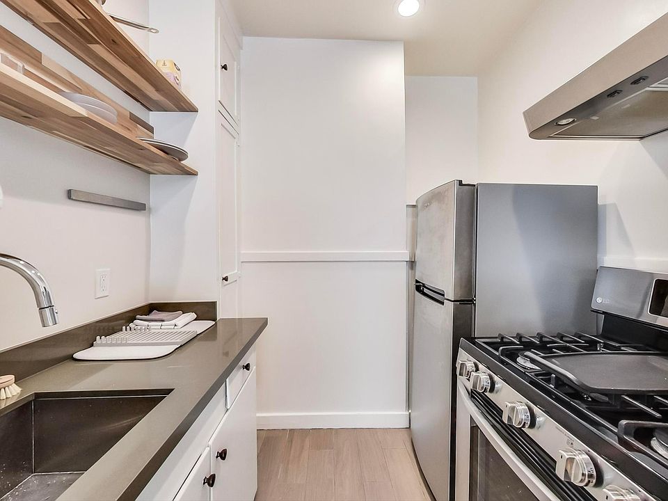1st image of 3501 Divisadero St #7