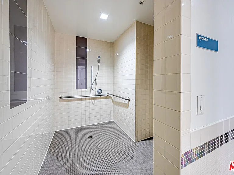 1234 Wilshire Blvd #321 — Photo 23