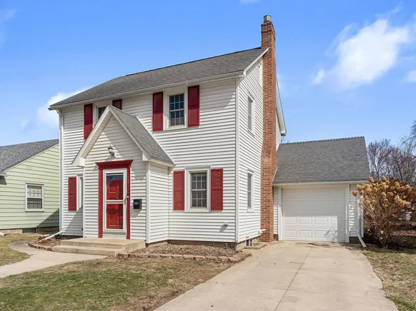 511 10th St SW, Austin, MN 55912