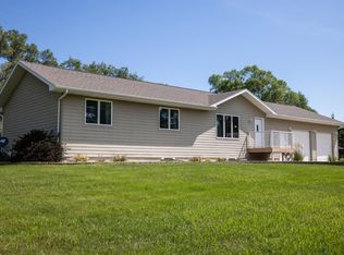 25702 406th Ave, Mitchell, SD 57301