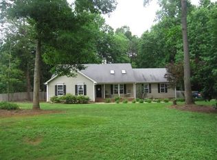 5691 Windyke Dr, Mc Leansville, NC 27301