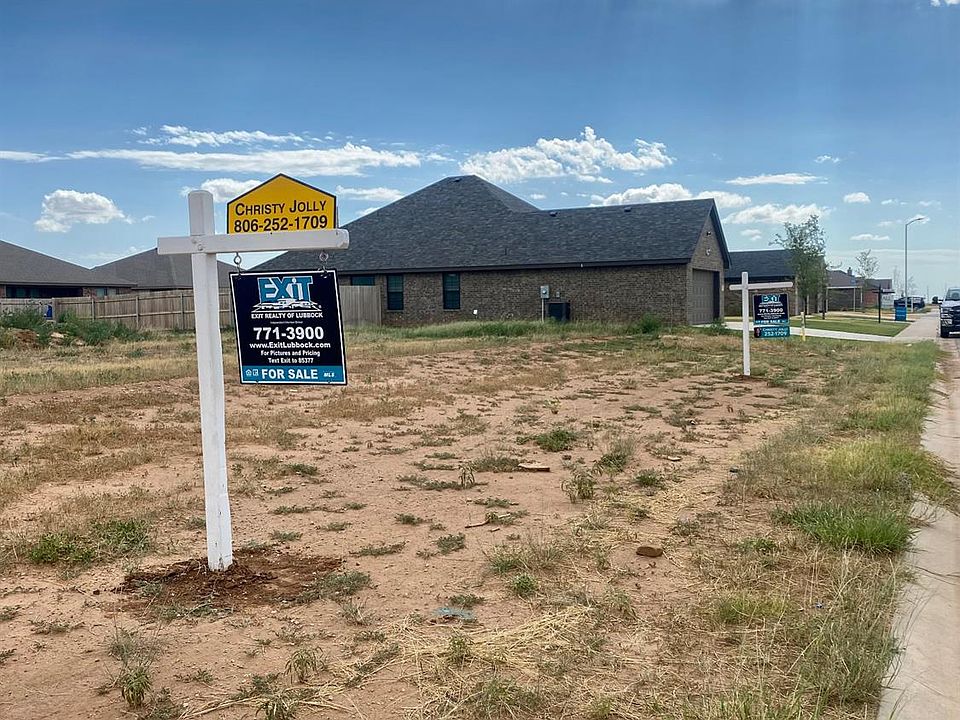 1st image of 319 Cowboy Ln