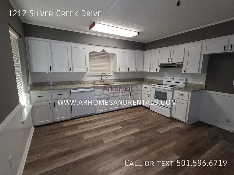 1212 Silver Creek Dr — Photo 42