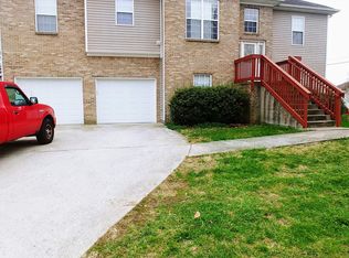 997 Cooksey Ln, Paris, KY 40361