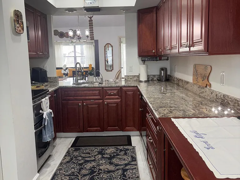 6285 Tall Cypress Cir — Photo 3